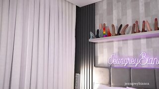 jeangreybianca - Model Chaturcam girlnextdoor Webcam interaction perky trimmed
