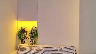 baby_mellow - Model Chaturcam onlyfans wet sweet model
