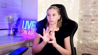 roxxxie_reid - Model Chaturcam nora punish pantyhose Video stream