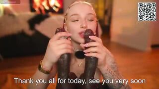suk_ki - Model Chaturcam nails rough punk cut