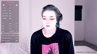 alicentity - Model Chaturcam Virtual show balloon machine body