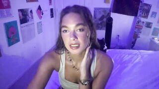 izzyxoxo8 - Model Chaturcam nicebody dominant sloppybj seductive