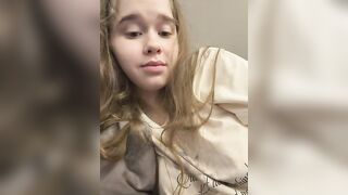 HornyGirlH - Model Stripcam erotic-dance big-ass twerk-young deluxe-cam2cam recordable-publics