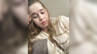HornyGirlH - Model Stripcam erotic-dance big-ass twerk-young deluxe-cam2cam recordable-publics