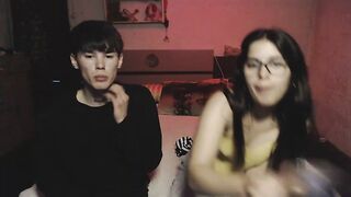 Brilenn - Model Stripcam twerk-latin latin dirty-talk petite-young erotic-dance