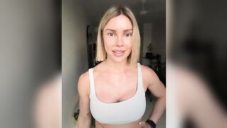 raeparks - Model Stripcam athletic mobile-milfs big-tits-blondes athletic-white white