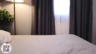Deeptalkss - Model Stripcam role-play-young cowgirl yoga-young sex-toys cowgirl