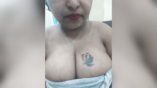 Ashwini-Gowda-91 - Model Stripcam handy cheap-privates-young topless-indian housewives role-play