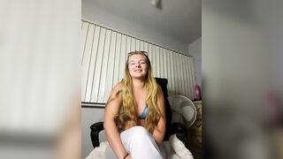 VanLifeVixen - Model Stripcam blondes-young white-young middle-priced-privates-best best hd