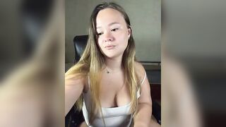 CaramelleSugarr - My Model Stripcam long-hair long-hair long-hair long-hair long-hair