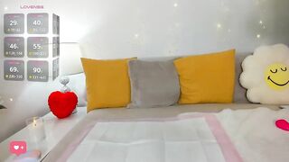 KVerunce - My Model Stripcam middle-priced-privates blondes-young topless-white young fingering-white