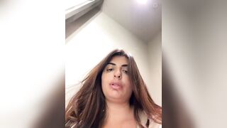 Velvet_Lifa - My Model Stripcam oil-show mobile interactive-toys-young oil-show brunettes