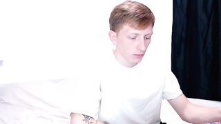 julsweet - My Model Chaturcam play fingering belly longtongue
