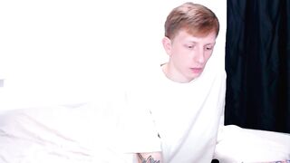 julsweet - My Model Chaturcam play fingering belly longtongue