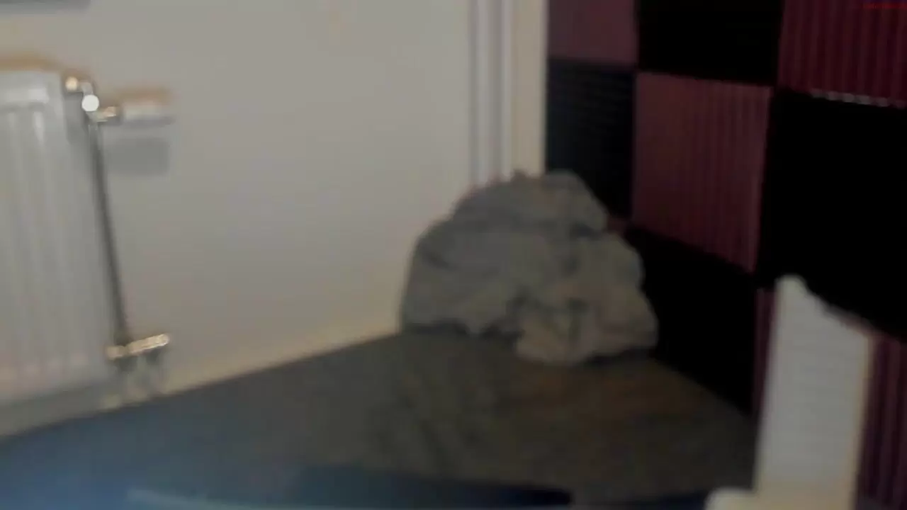 Badlittlerose chaturbate