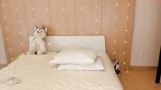 lea__li1 - Private  [Chaturbate] Dainty Ankles Surprise Flowing locks action