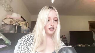 riababe - Private  [Chaturbate] footworship -pawn british sultry diva