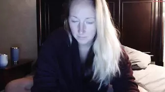 Videos Tagged with cheekysexkitten